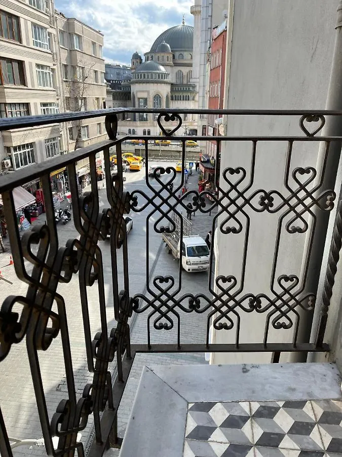اسطنبول Cordis Residence شقة